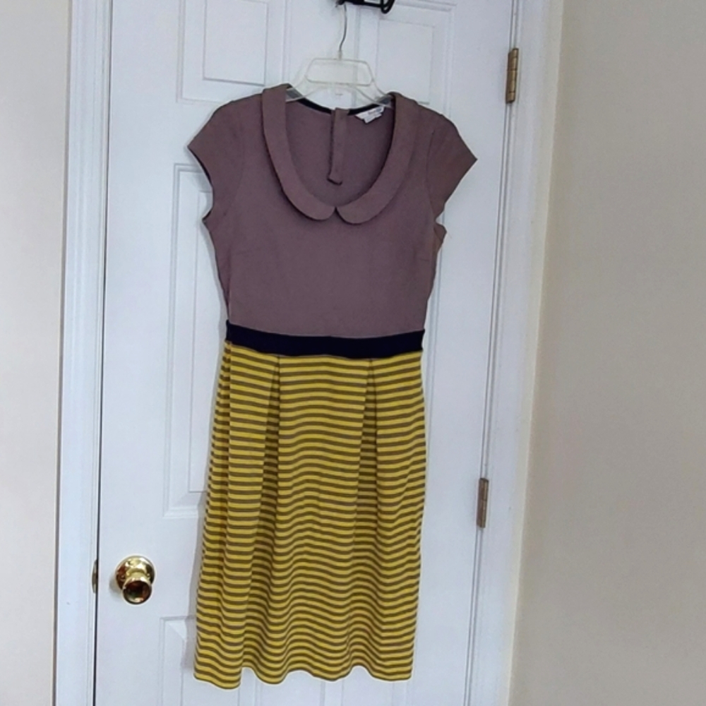 Boden Gray and Yellow Peter Pan Collar Short Sleeve Dress